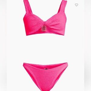 Hunza G

Juno Twisted Two-Piece Bikini Set